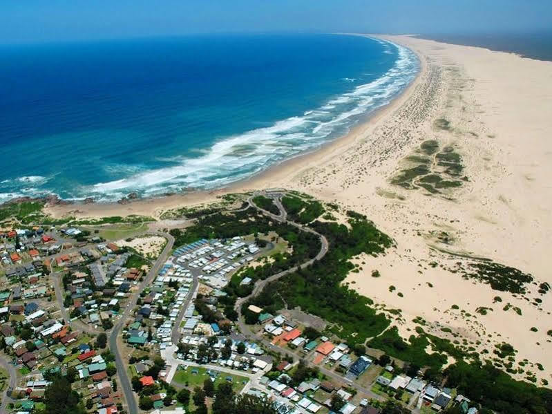 Birubi Beach Holiday Park Anna Bay Buitenkant foto